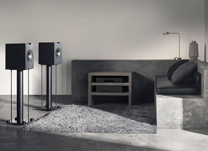 KEF-Q150